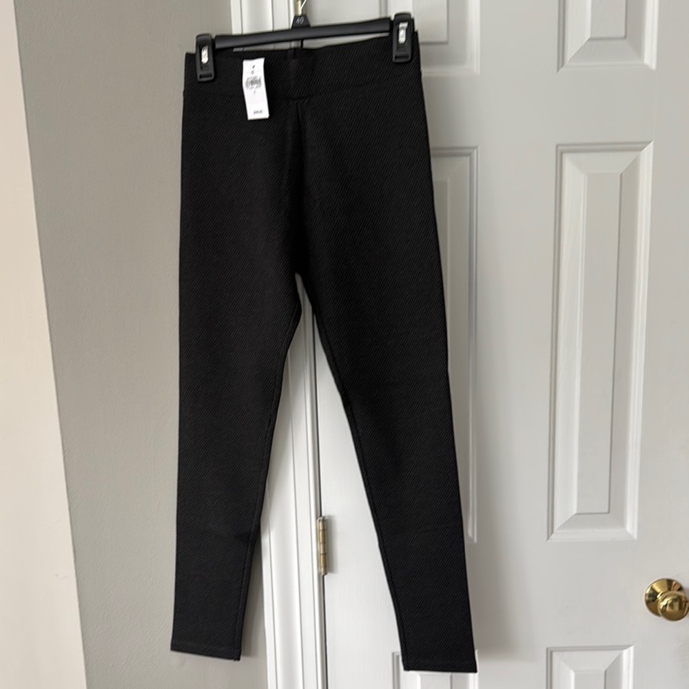 Lou & Grey Gray and Black Textured Leggings